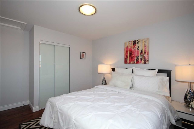 Listing W4073114 - Large Photo # 13