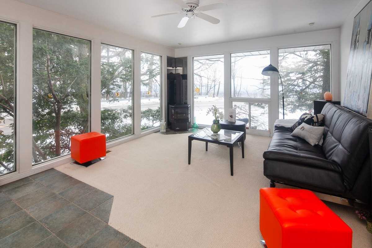 675 Scenic Dr