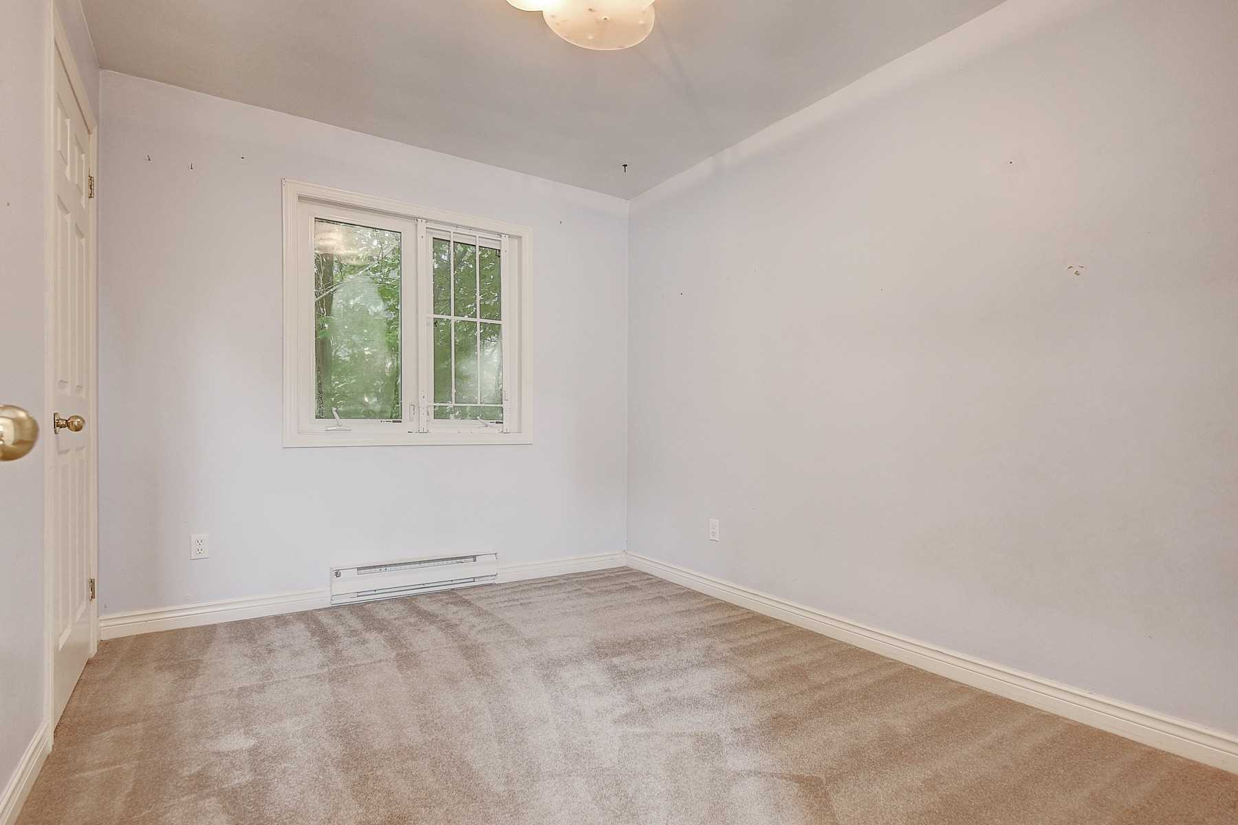 177 Maple Ave