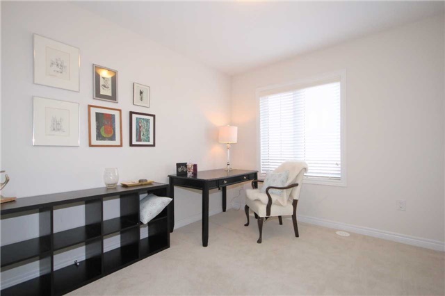 Listing W3878242 - Large Photo # 19