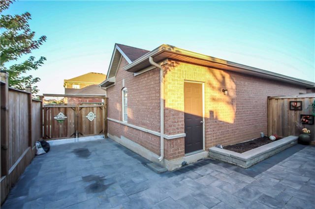 Listing W3955496 - Large Photo # 20