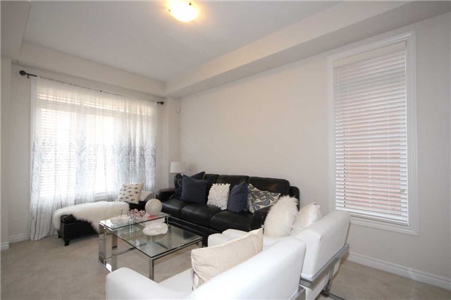 Listing W3878242 - Large Photo # 4
