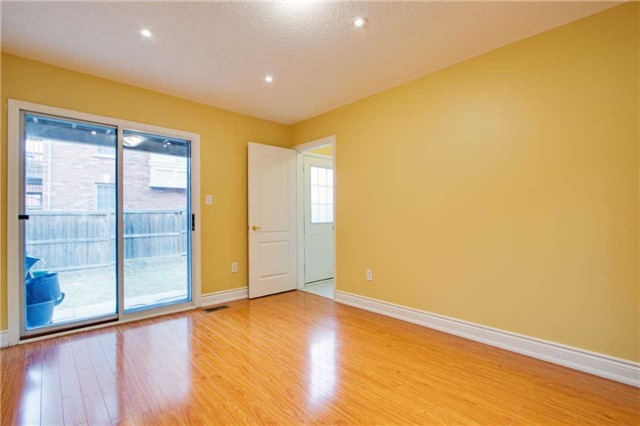Listing W4064457 - Large Photo # 3