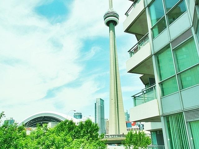 230 Queens Quay W #327