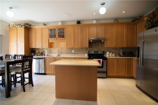 Listing W3946761 - Large Photo # 7