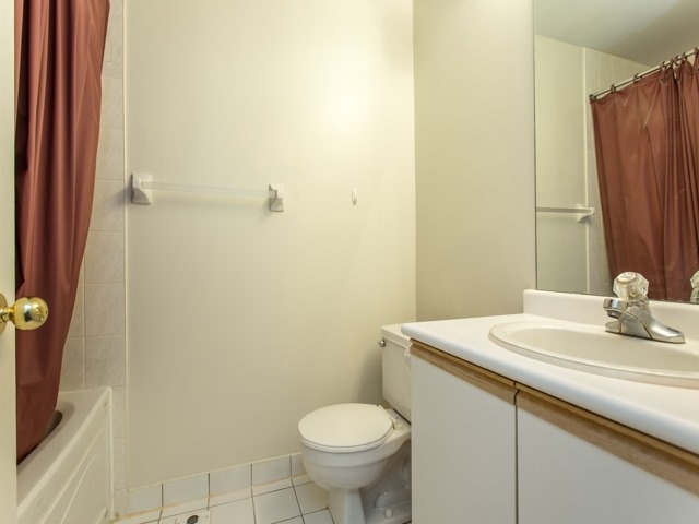 151 Townsgate Dr, #82