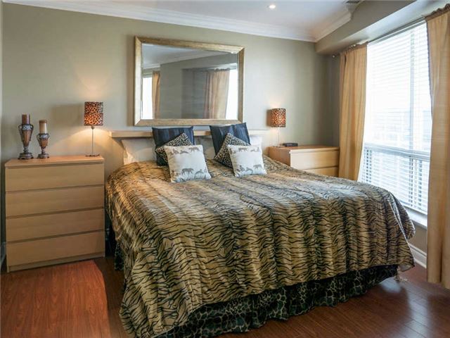 2111 Lake Shore Blvd W, #Ph 8