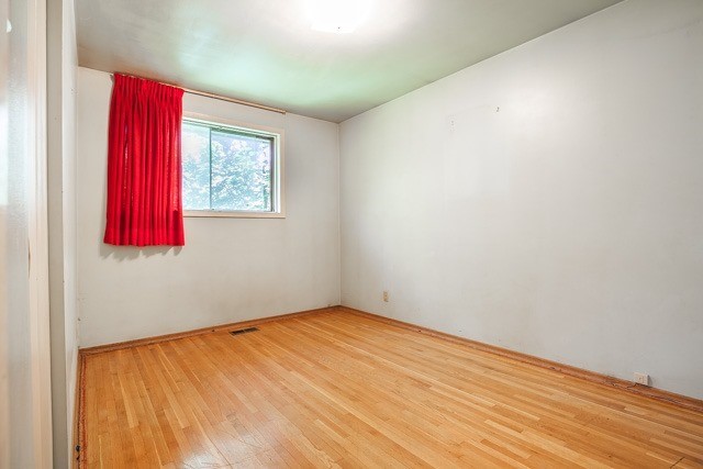 Listing C3865892 - Large Photo # 10