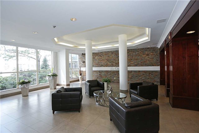 Listing W4117330 - Large Photo # 3
