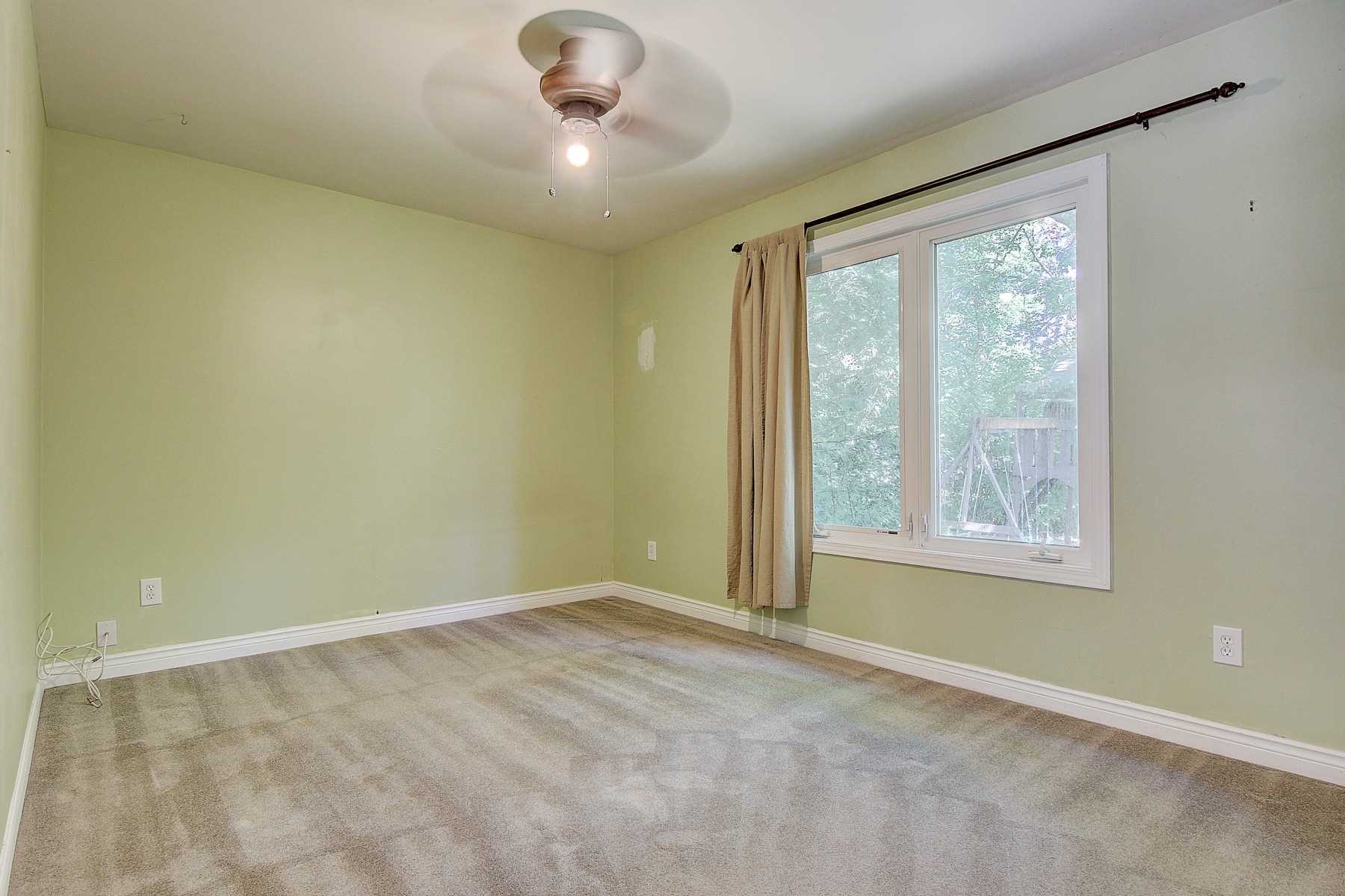 177 Maple Ave
