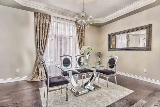 107 Queen Filomena Ave