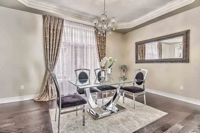 107 Queen Filomena Ave