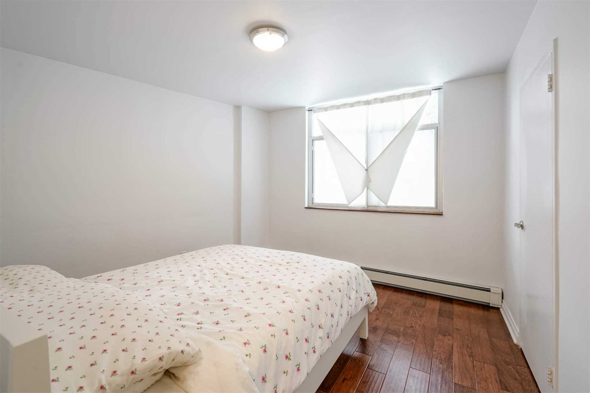 335 Lonsdale Rd, #109