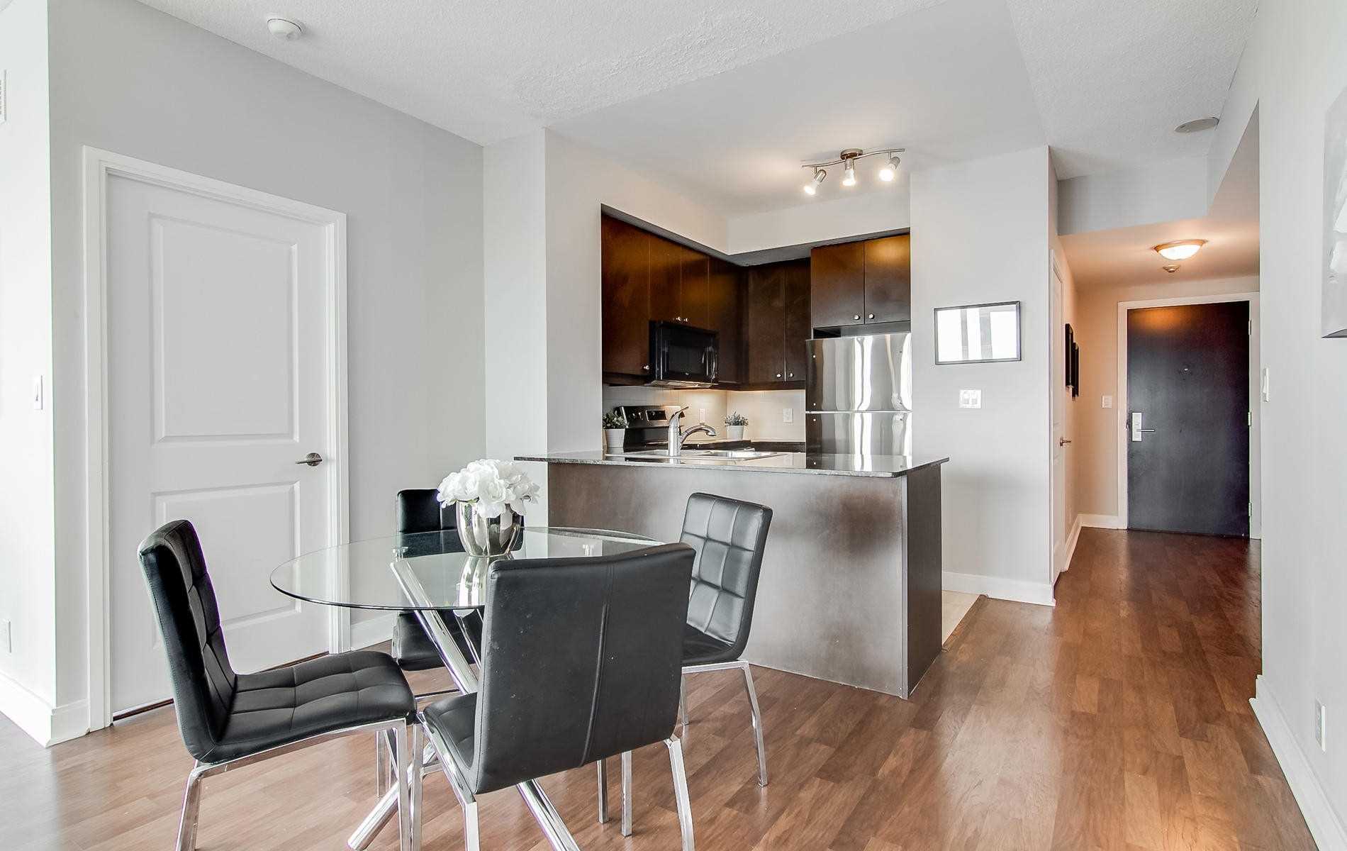Listing W4559535 - Large Photo # 5