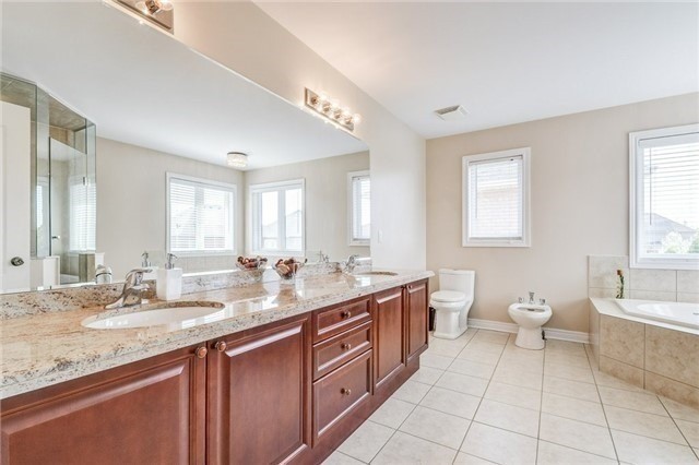 Listing W4277929 - Large Photo # 12