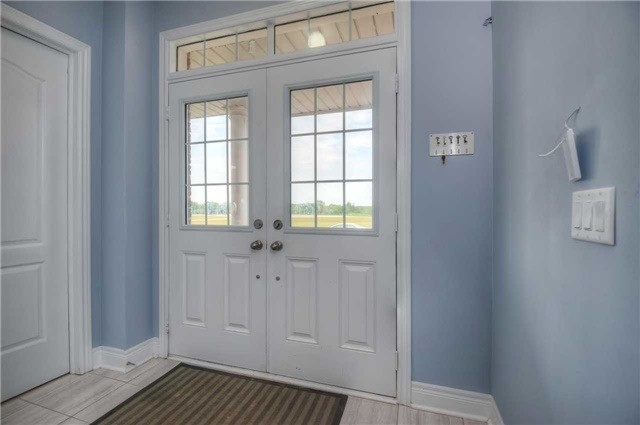 1089 Upper Thames Dr