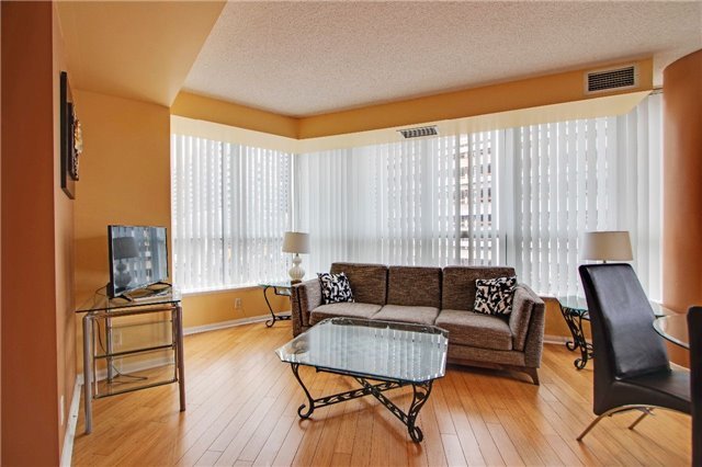 228 Queens Quay W #302