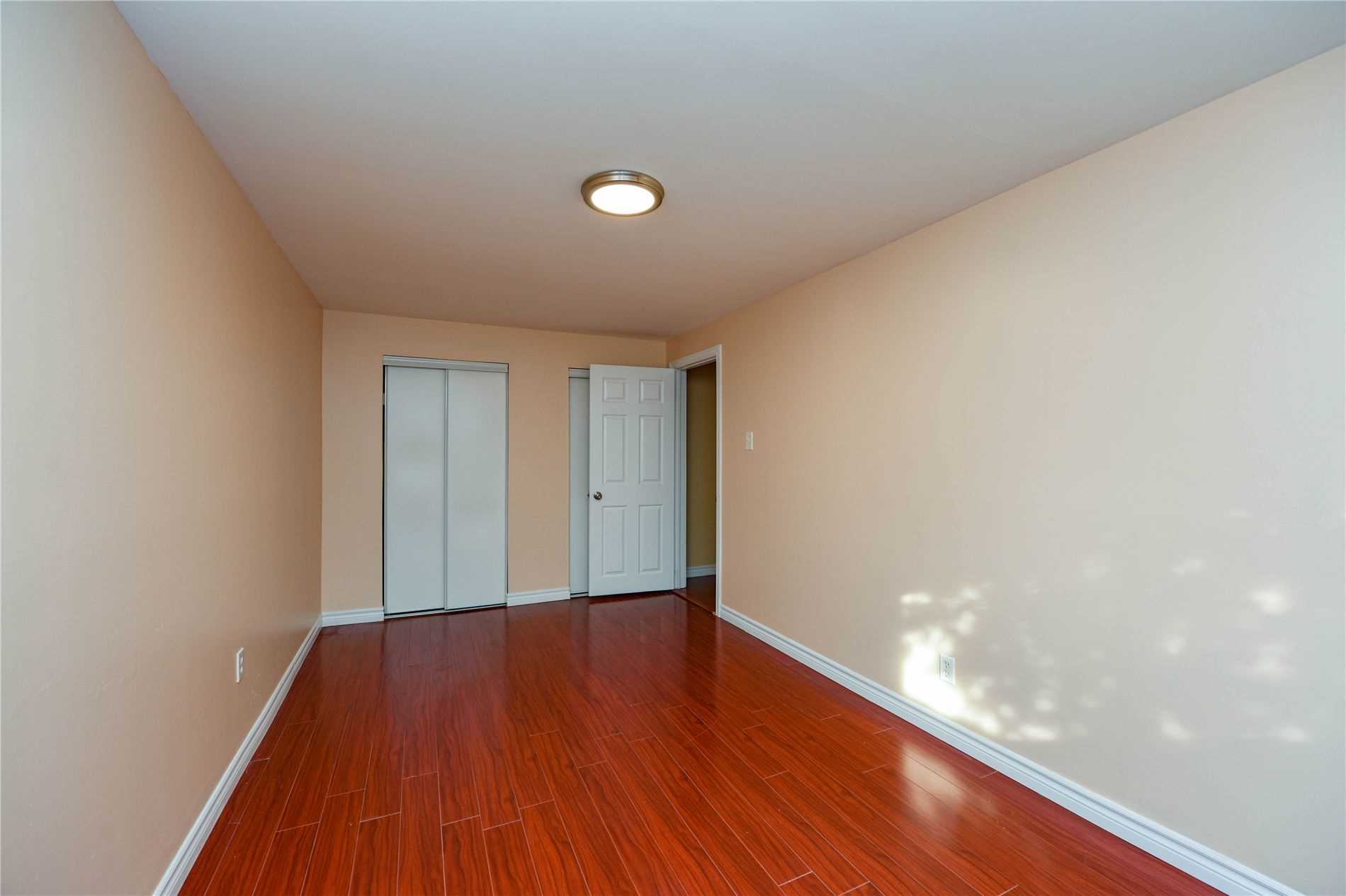 42 Sharon Crt