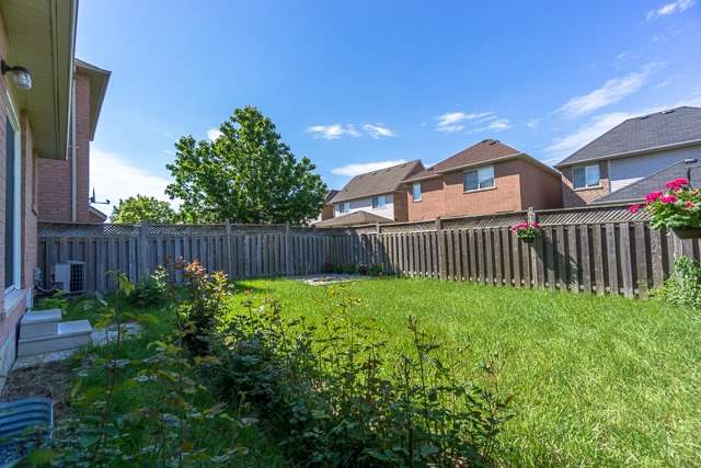 Listing W3853562 - Large Photo # 19