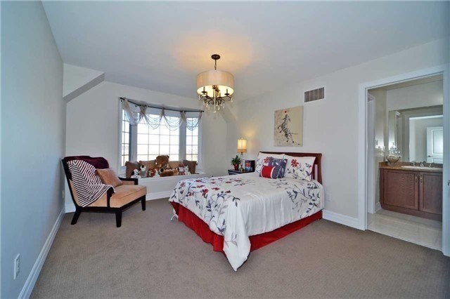 39 Lilly Valley Cres