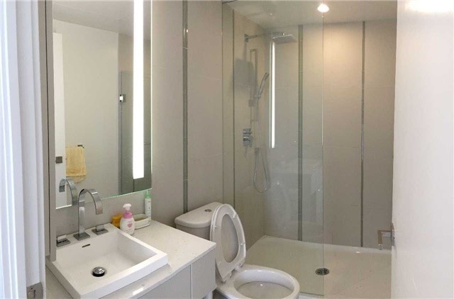 101 Peter St, #2511
