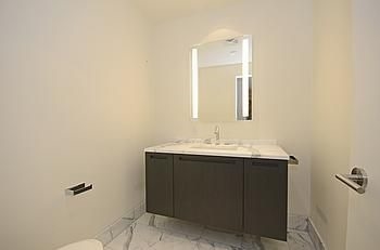 180 University Ave, #4102