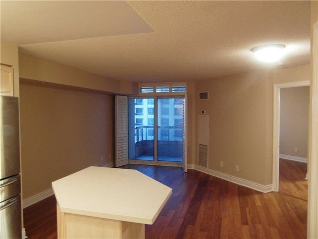 5 Northtown Way #1109