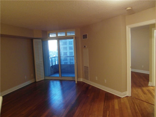 5 Northtown Way #1109