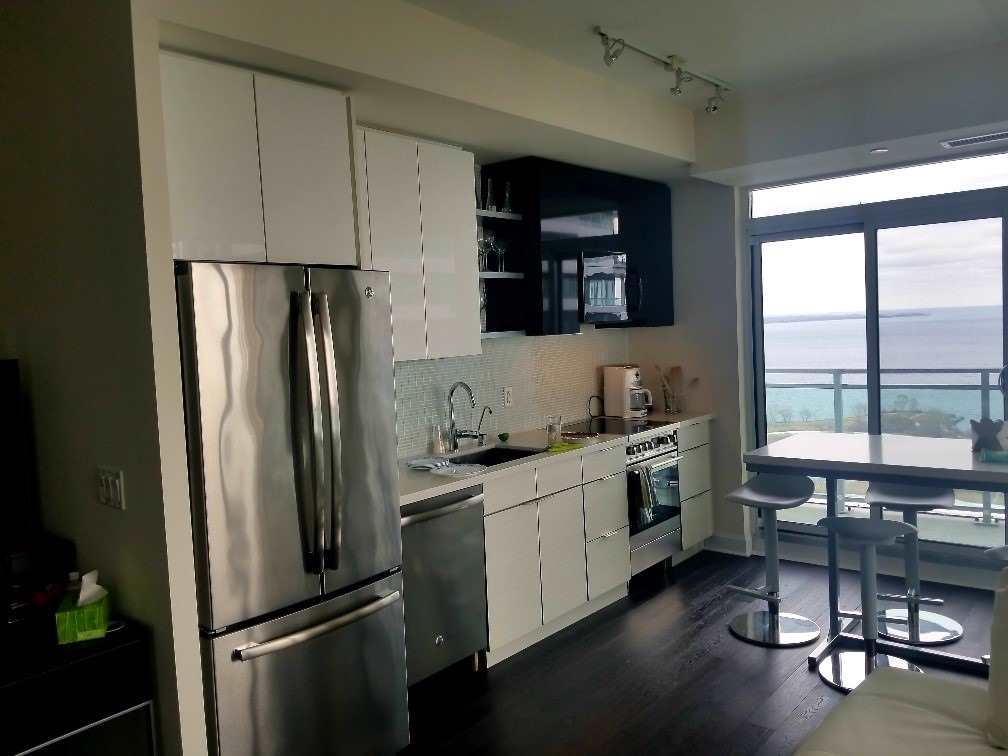 33 Shore Breeze Dr, #3010