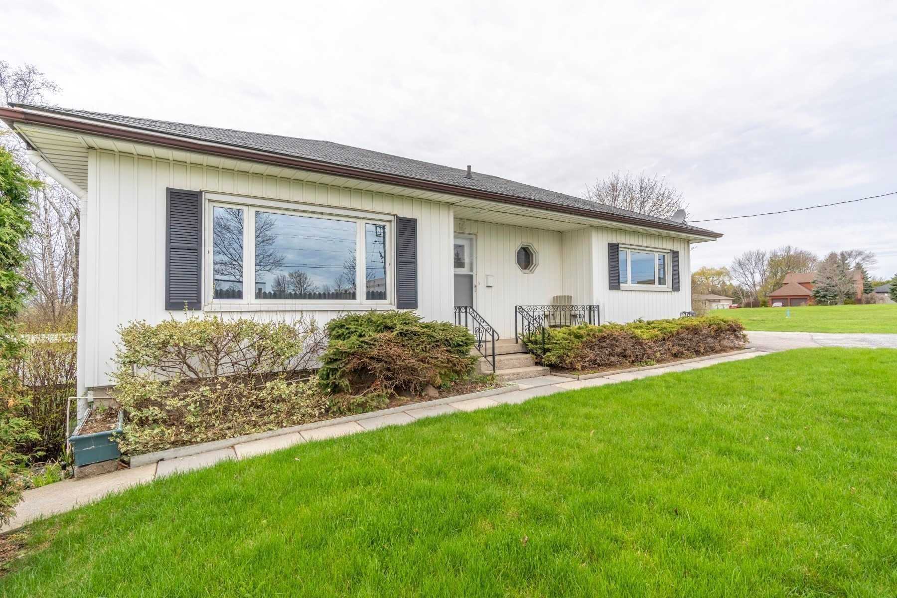 Listing N4492668 - Large Photo # 3