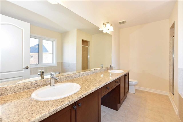 602 Clifford Perry Pl