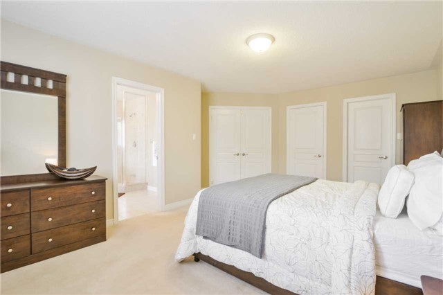 Listing W3609975 - Large Photo # 18