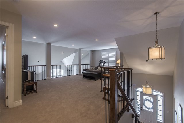 Listing W3749100 - Large Photo # 11