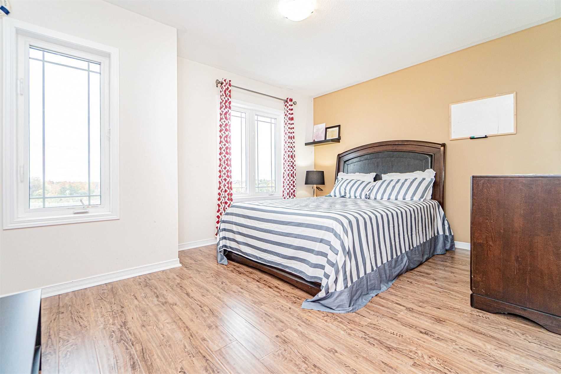 Listing W4621292 - Large Photo # 15