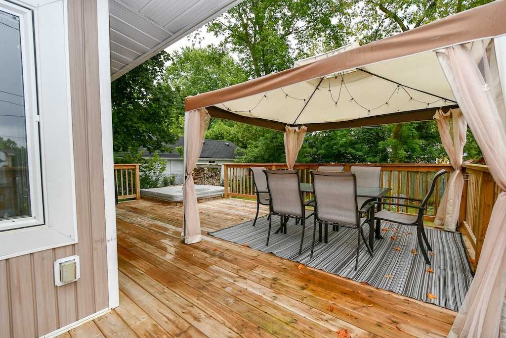 Listing X4576188 - Large Photo # 17