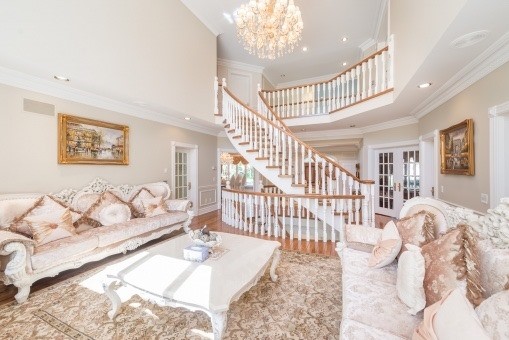 52 Fairway Heights Dr