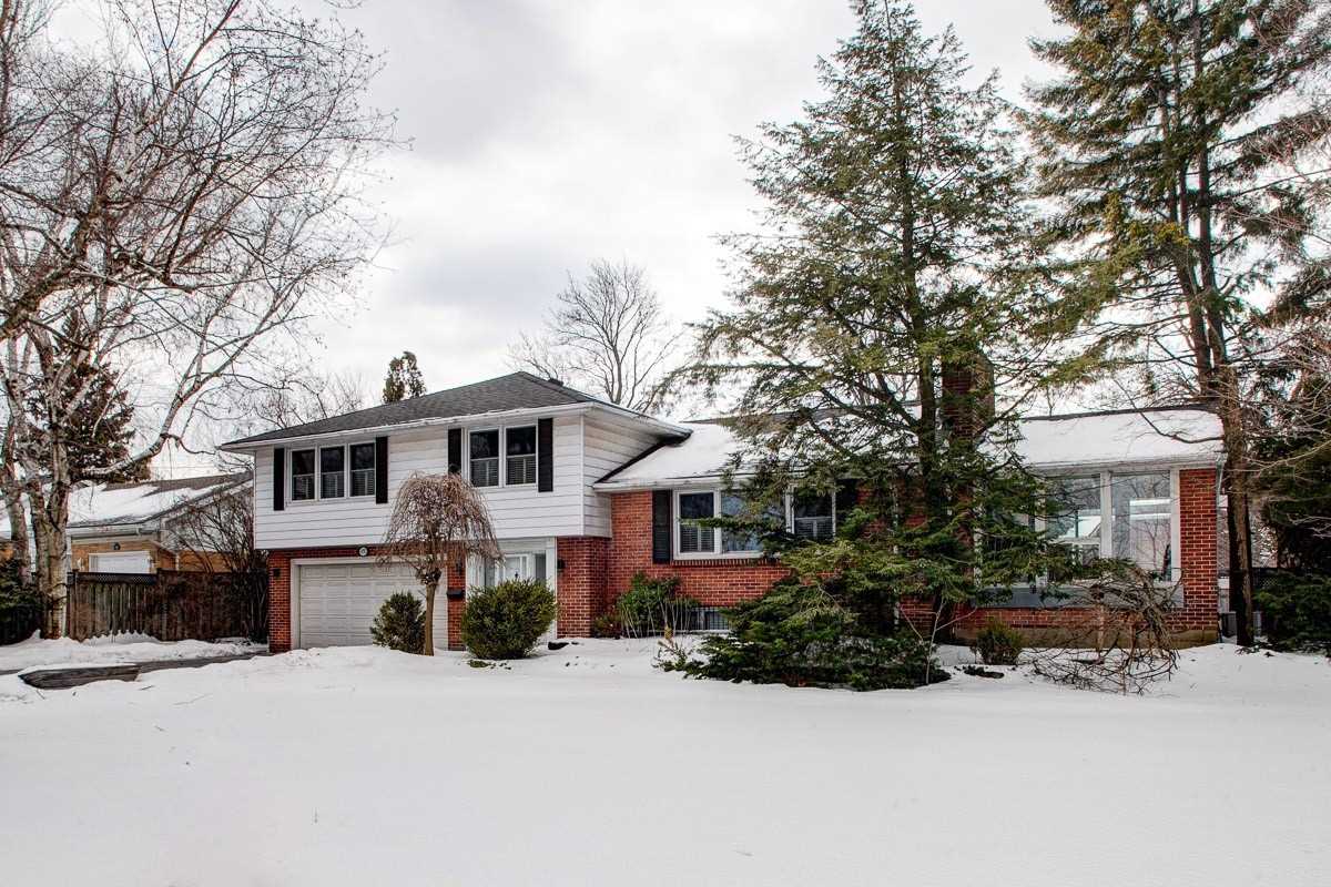 675 Scenic Dr