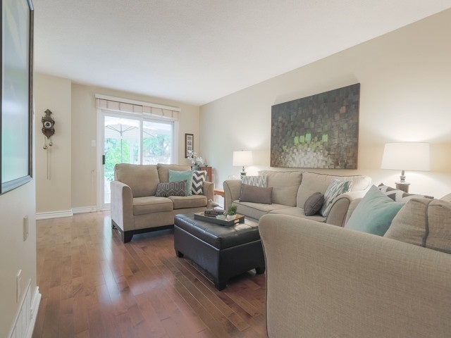 Listing W3847609 - Large Photo # 4