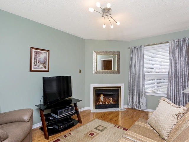 Listing W3693549 - Large Photo # 9