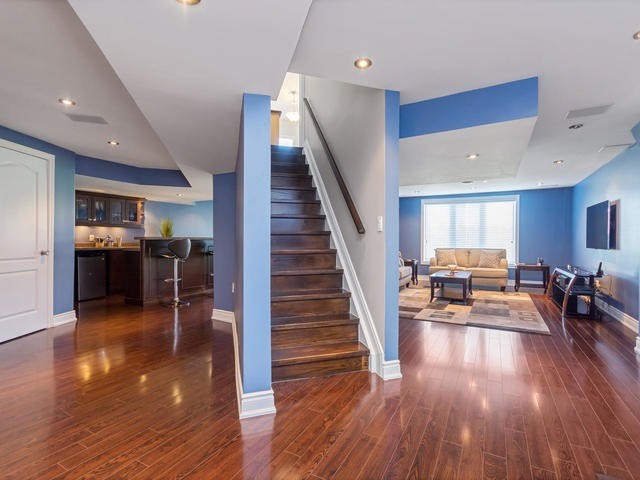 Listing W4156402 - Large Photo # 14
