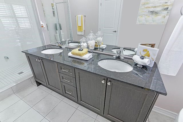 38 William Graham Dr