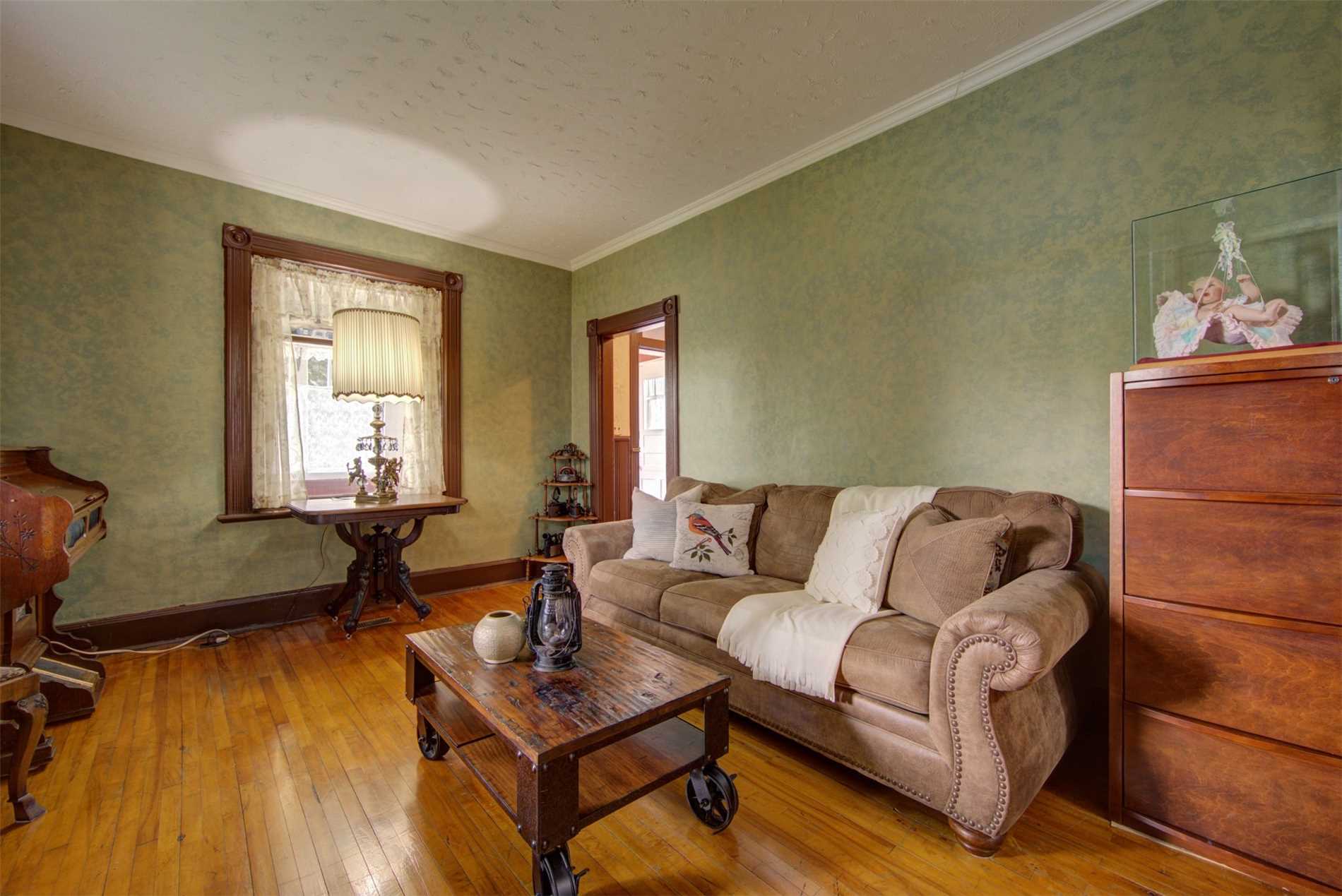 Listing X4502702 - Large Photo # 4