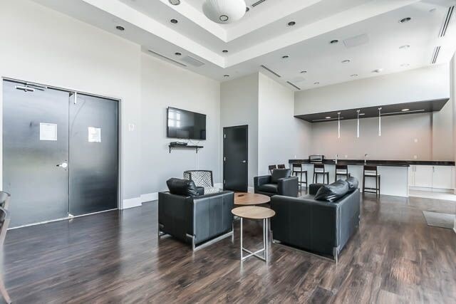 Listing W4157044 - Large Photo # 20