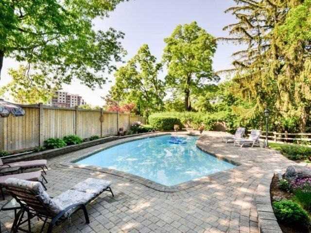 15 Pine Ridge Lane