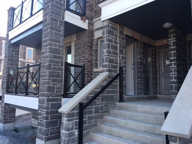 11 Dunsheath Way #1202