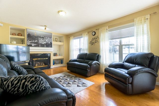 Listing W3816302 - Large Photo # 8