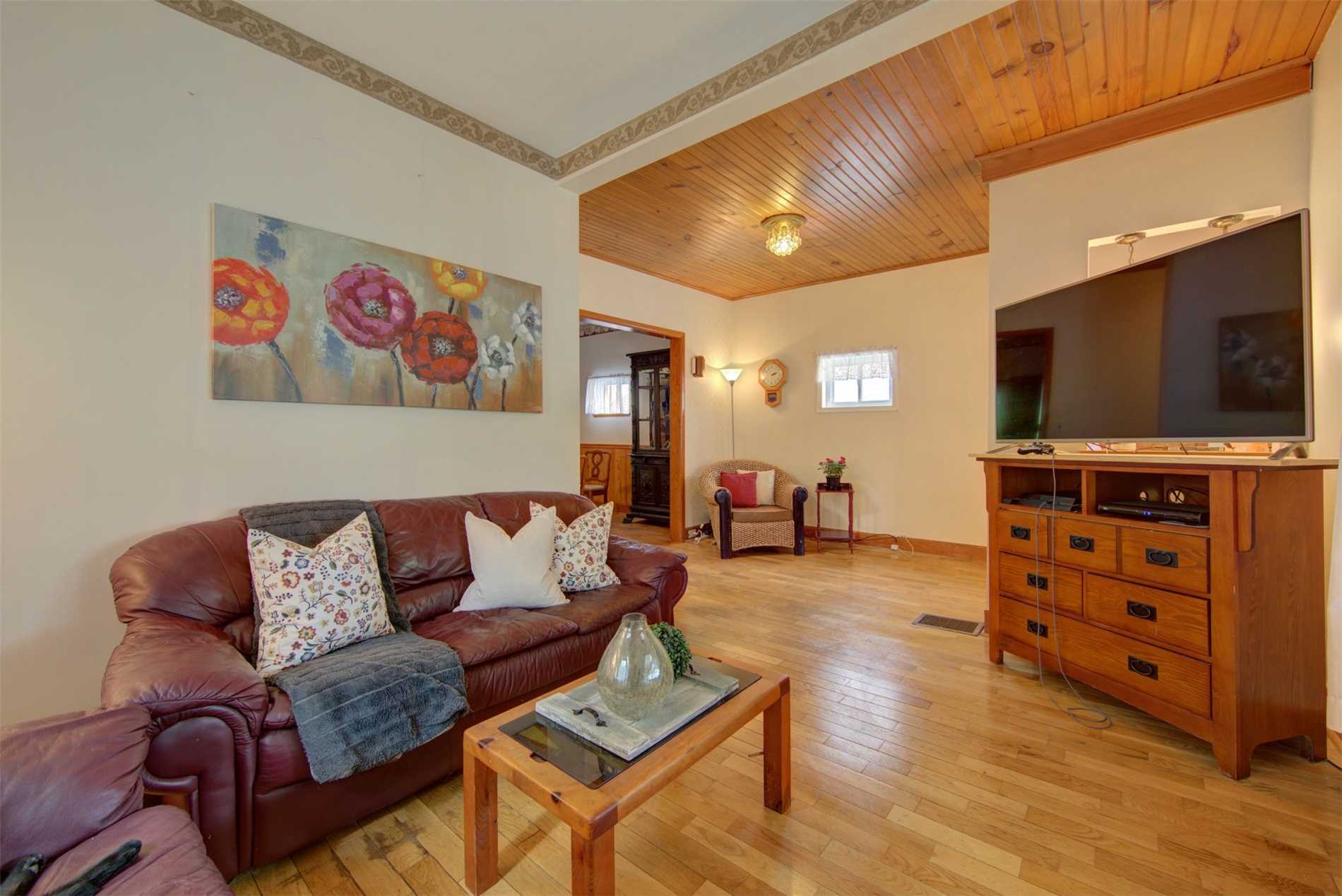 Listing X4505708 - Large Photo # 4