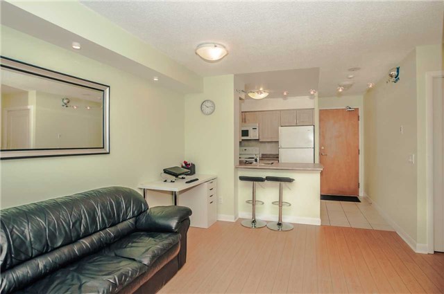 Listing C3757700 - Large Photo # 11