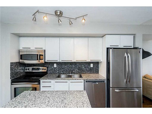 1040 The Queensway #917