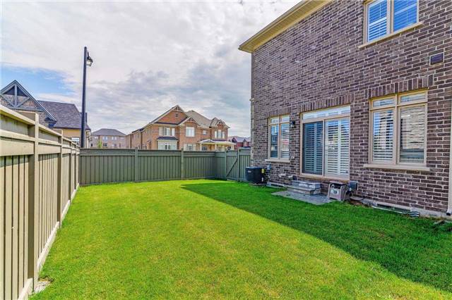 38 William Graham Dr